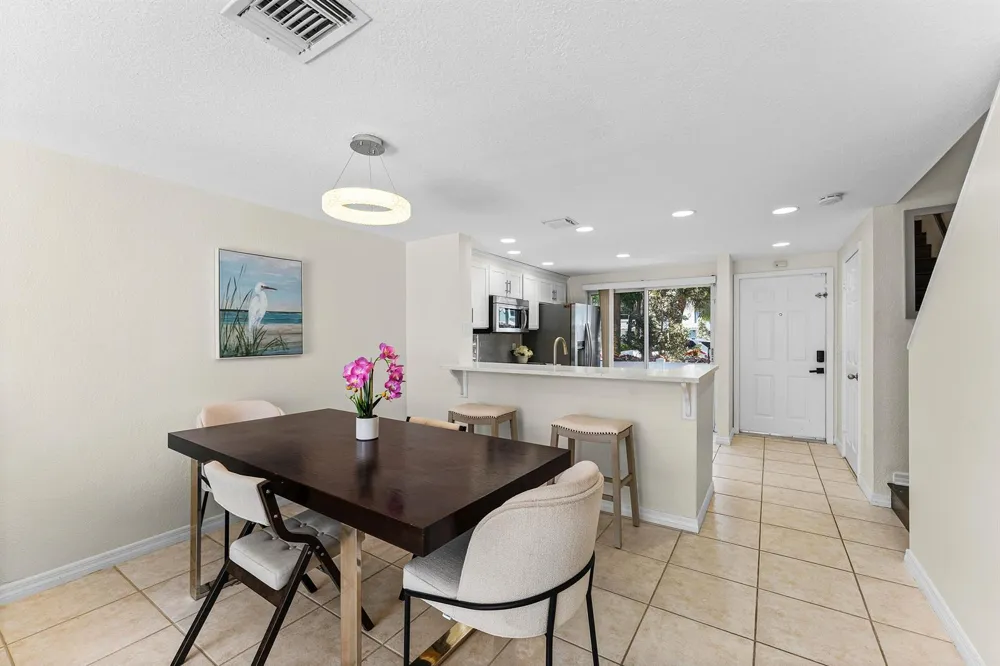 968 Jeffery Street Boca Raton, FL 33487