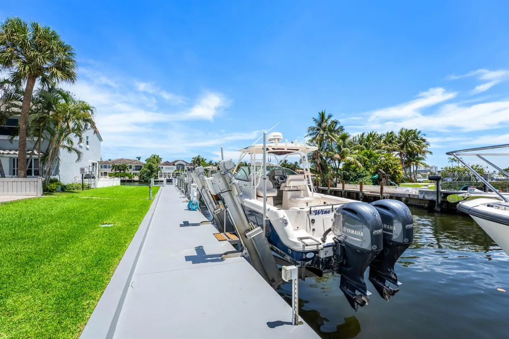 968 Jeffery Street Boca Raton, FL 33487
