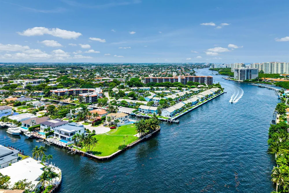 968 Jeffery Street Boca Raton, FL 33487
