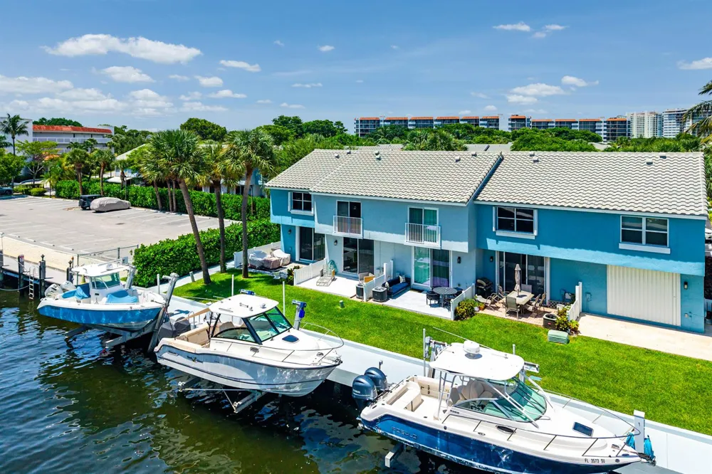 968 Jeffery Street Boca Raton, FL 33487