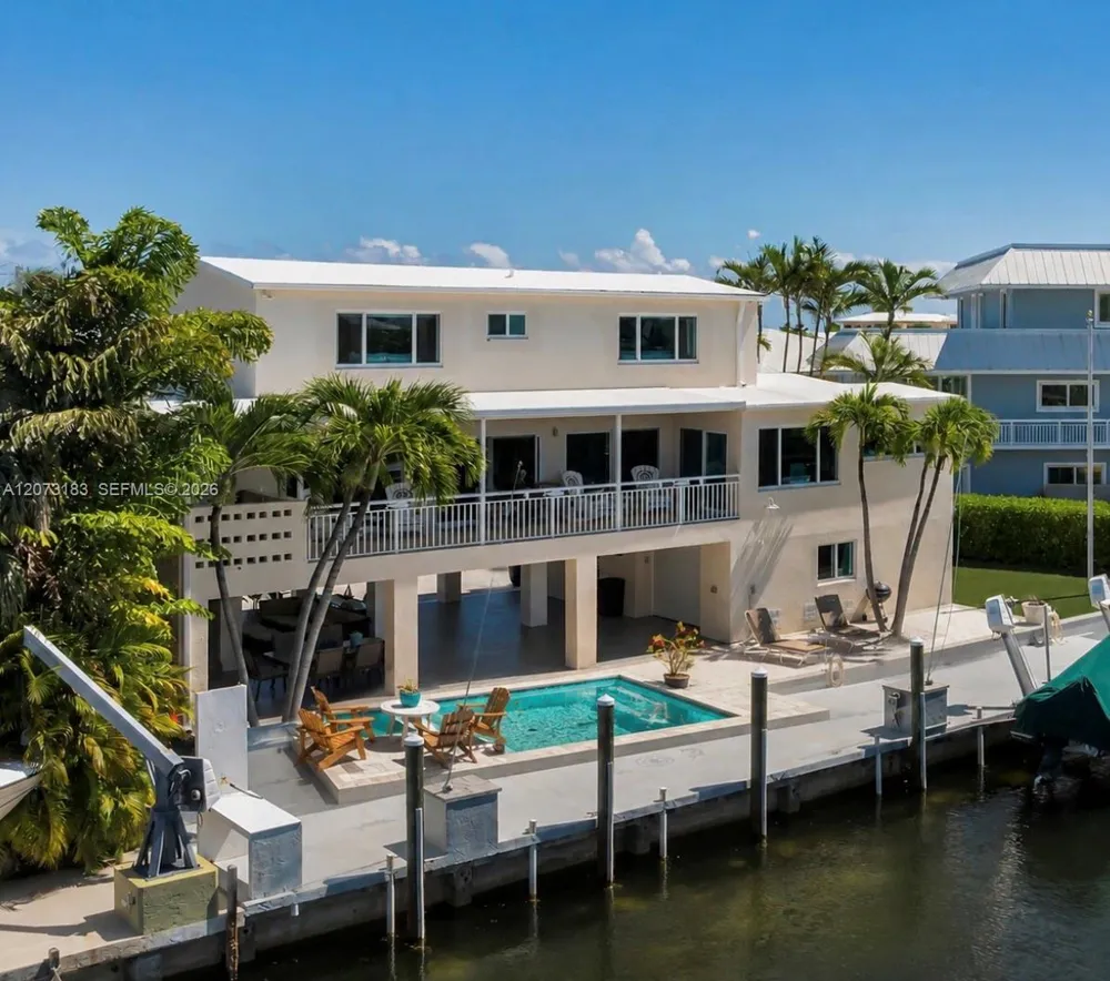 122 Court Contessa Islamorada, FL 33036