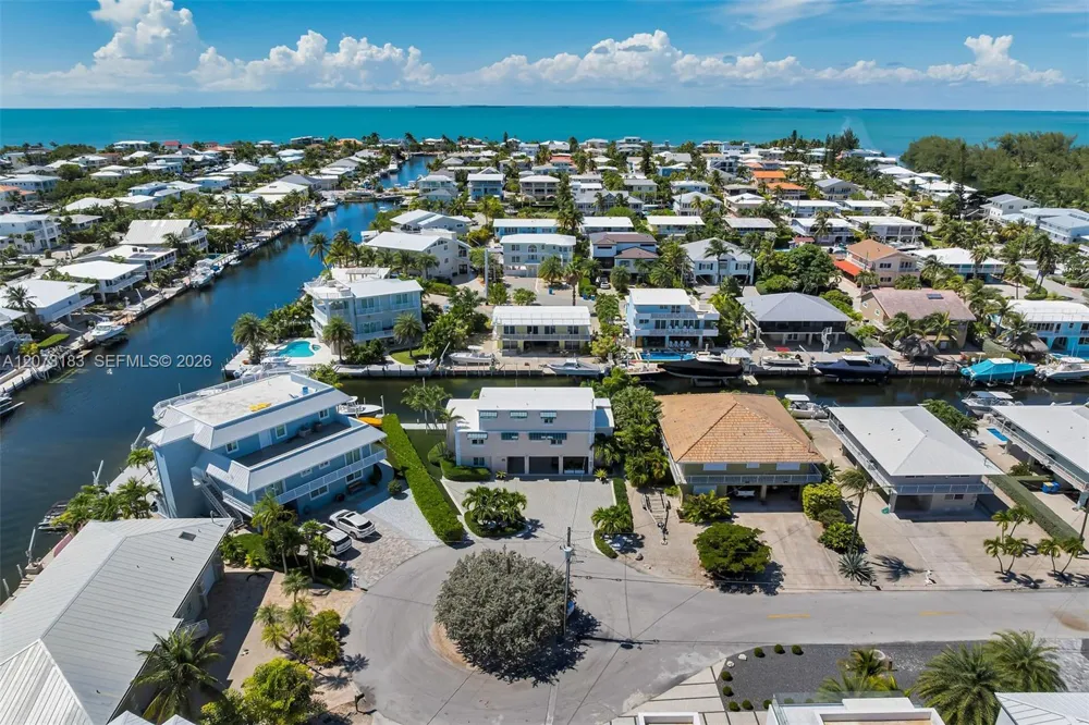 122 Court Contessa Islamorada, FL 33036
