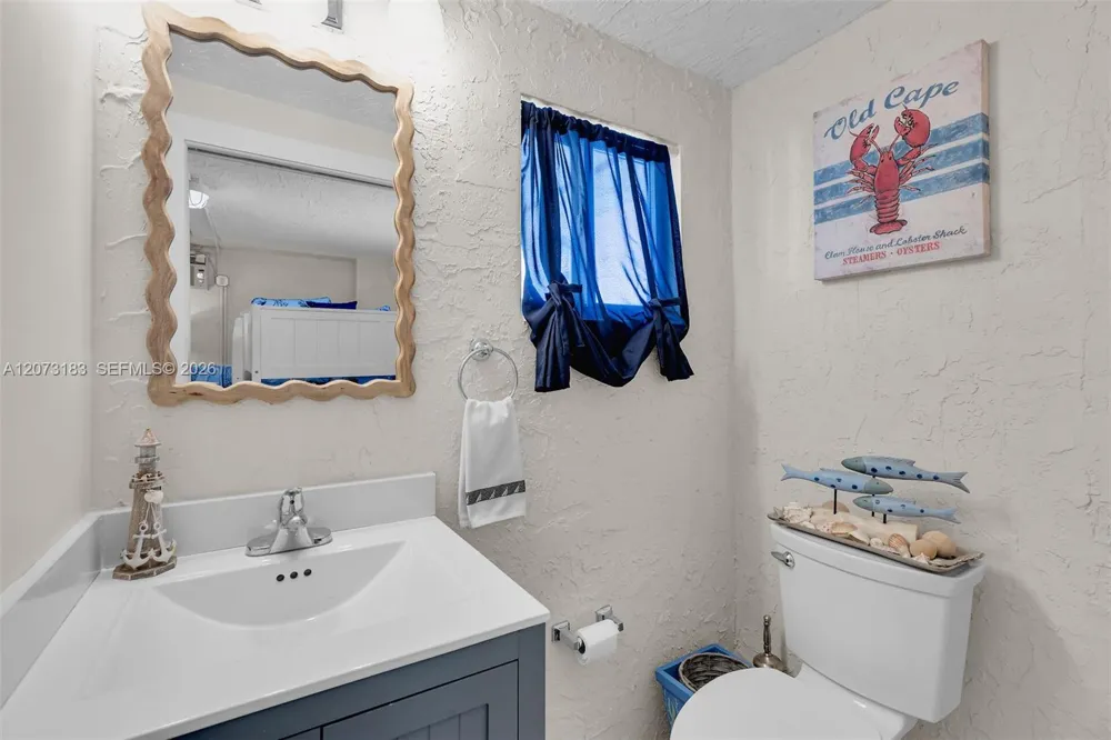122 Court Contessa Islamorada, FL 33036