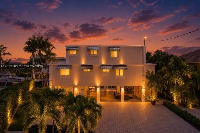 122 Court Contessa Islamorada, FL 33036