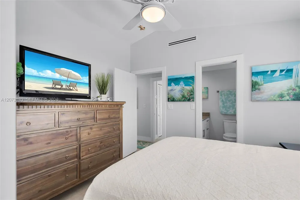 122 Court Contessa Islamorada, FL 33036