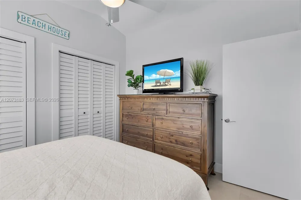 122 Court Contessa Islamorada, FL 33036
