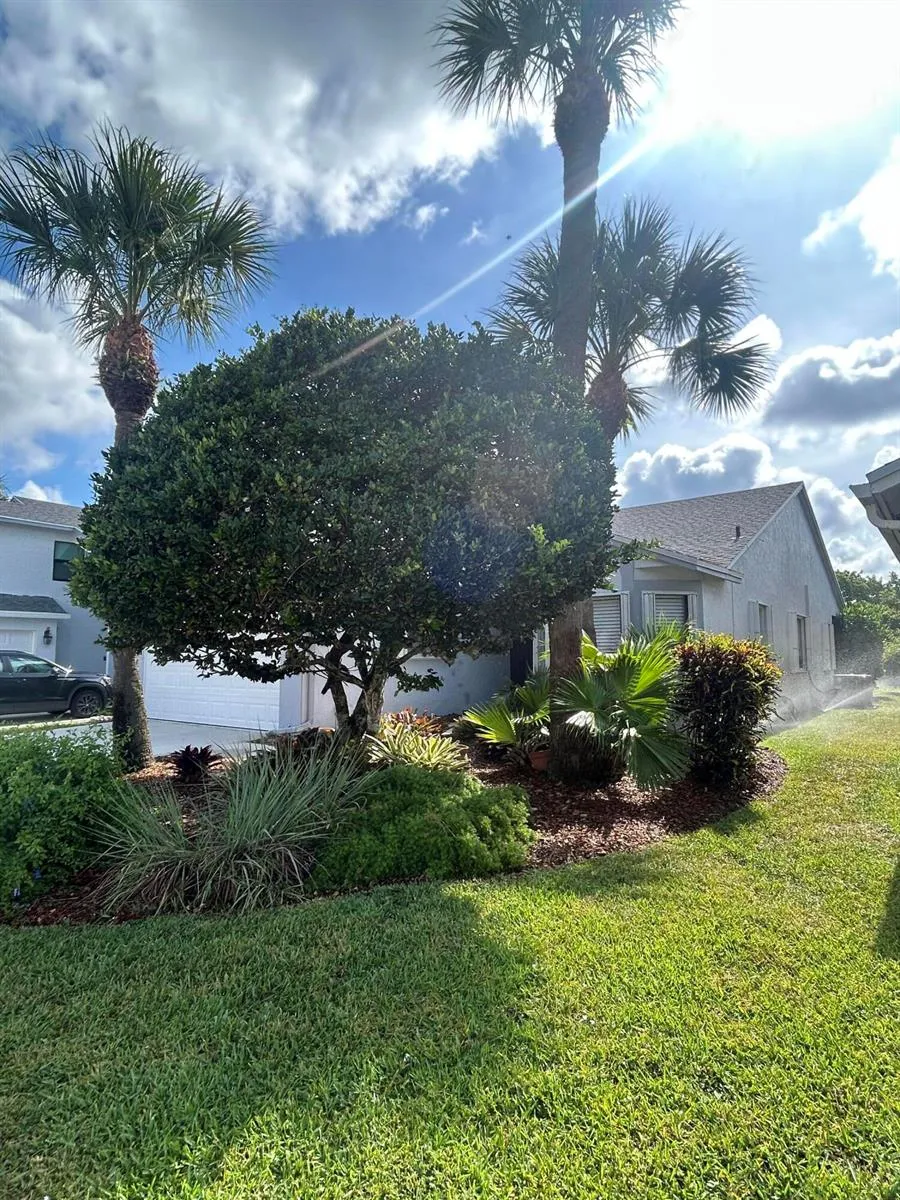 23370 Sedawie Drive Boca Raton, FL 33433