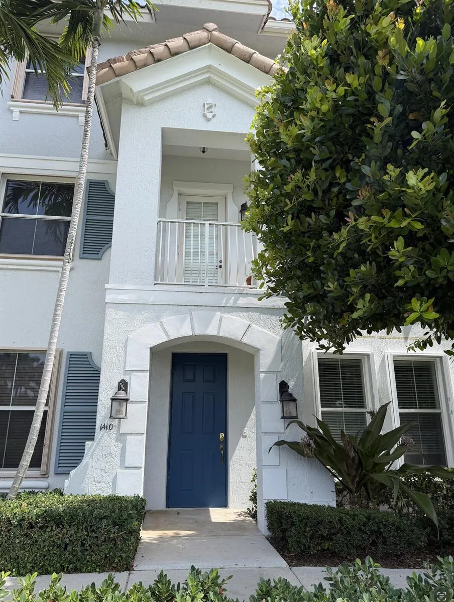 1410 PIAZZA DELLE PALLOTTOLE Boynton Beach, FL 33426
