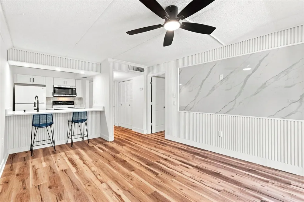 200 BAYSHORE BOULEVARD #105 Clearwater, FL 33759