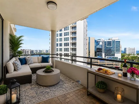 1255 GULFSTREAM AVENUE #1101