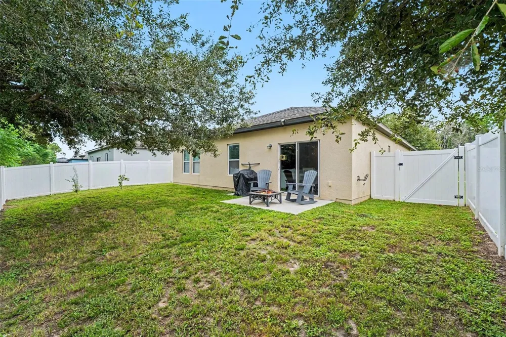 1128 ROBERTA ROAD Lake Wales, FL 33853