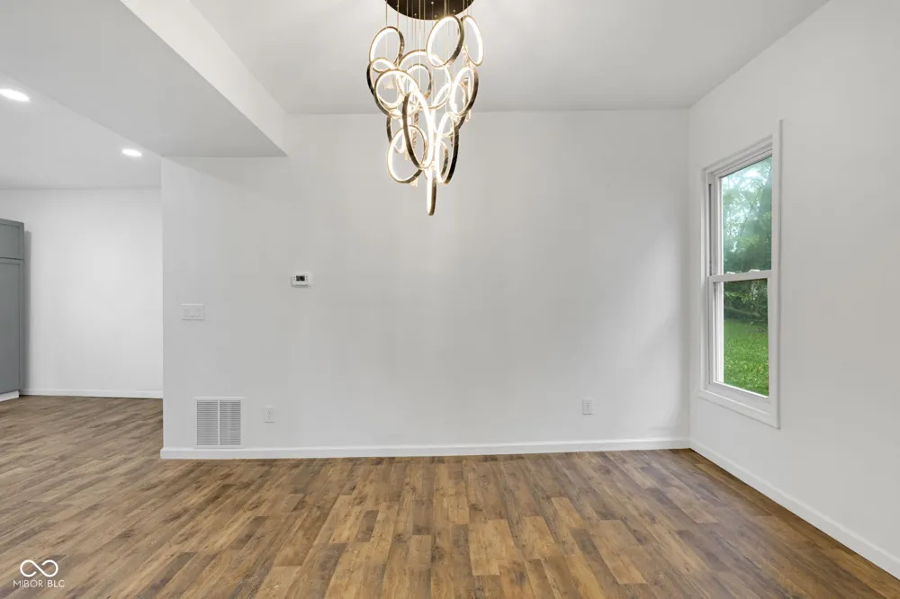 2804 S Elm Street Muncie, IN 47302
