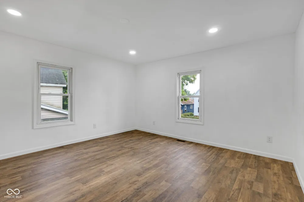 2804 S Elm Street Muncie, IN 47302