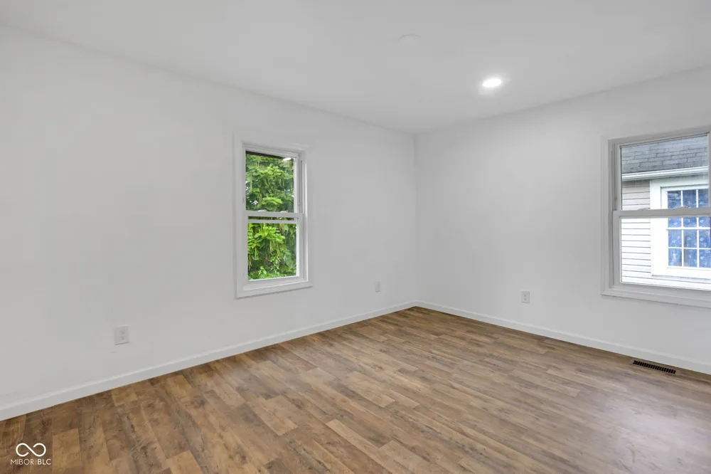 2804 S Elm Street Muncie, IN 47302