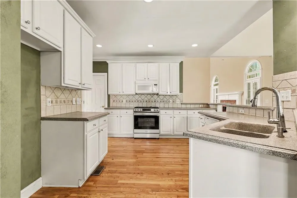 2848 Lost Lakes Way Powder Springs, GA 30127