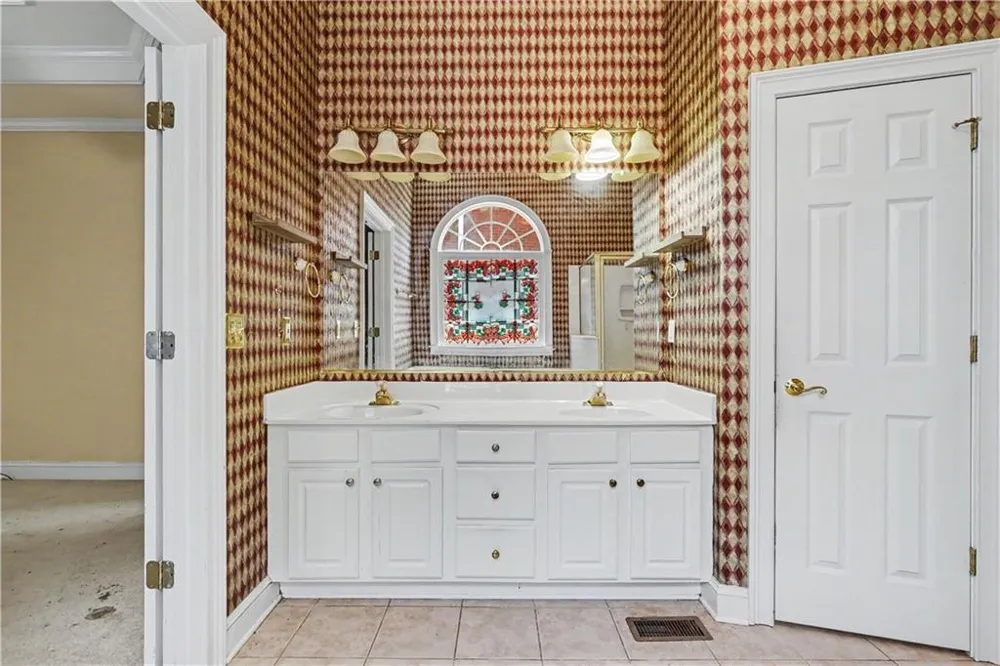 2848 Lost Lakes Way Powder Springs, GA 30127