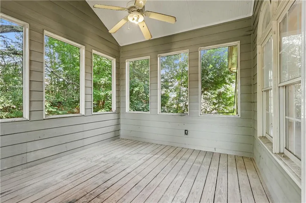 2848 Lost Lakes Way Powder Springs, GA 30127