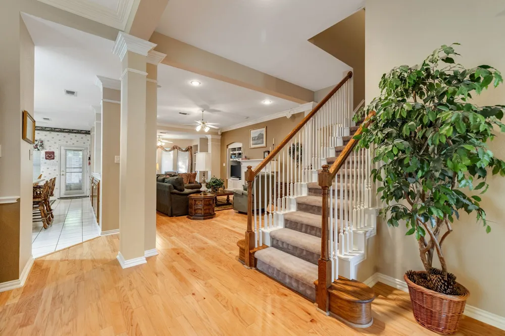 1602 Oak Ridge Drive Corinth, TX 76210