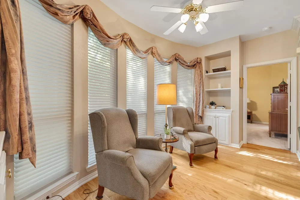 1602 Oak Ridge Drive Corinth, TX 76210