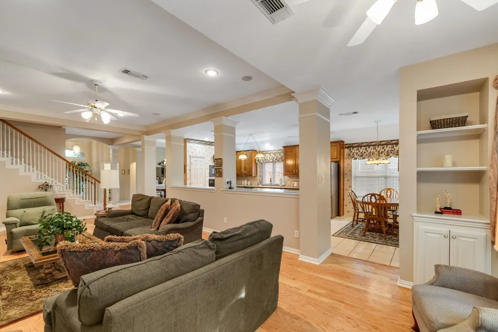 1602 Oak Ridge Drive Corinth, TX 76210