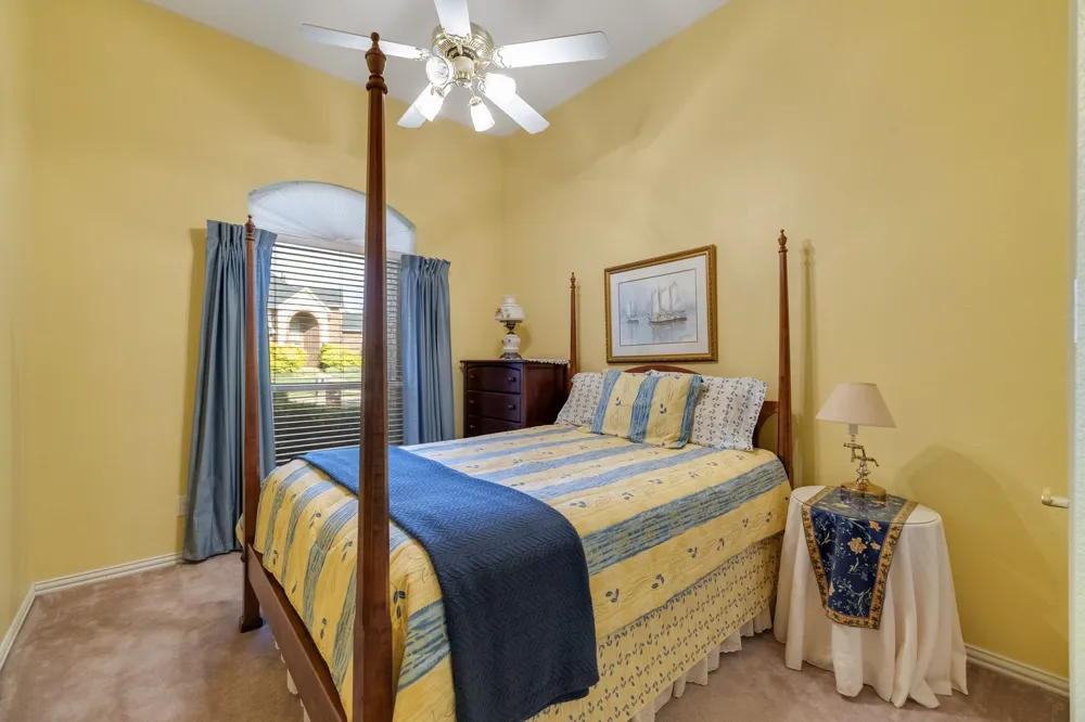 1602 Oak Ridge Drive Corinth, TX 76210