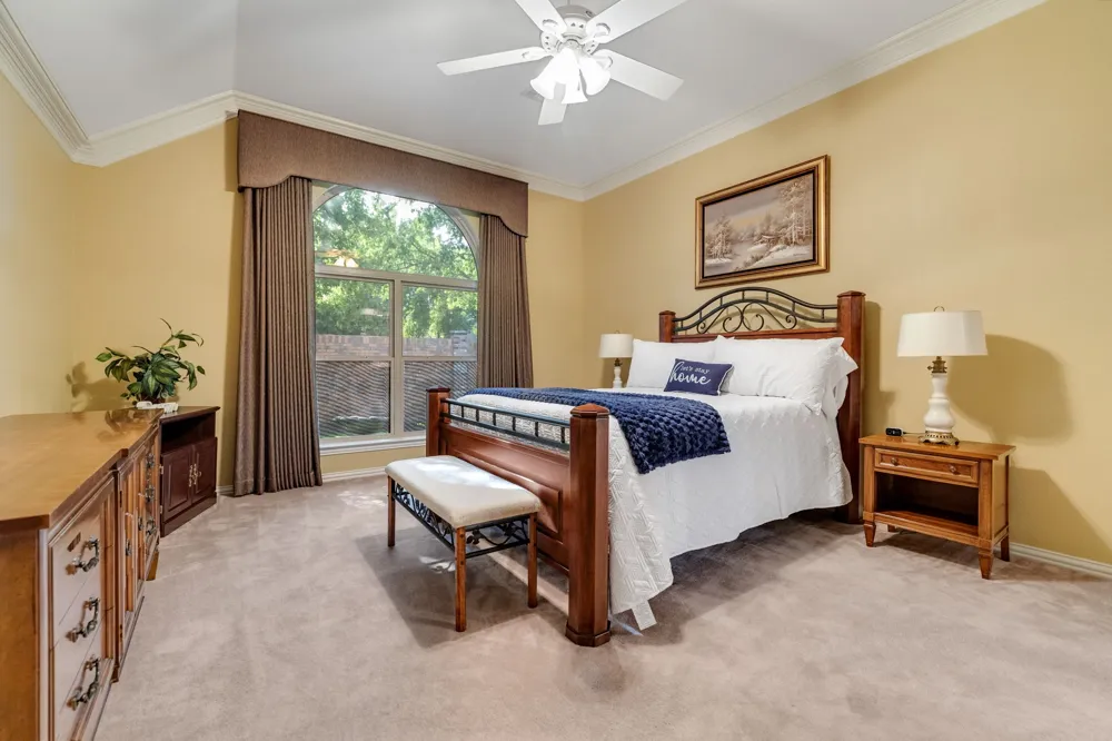 1602 Oak Ridge Drive Corinth, TX 76210