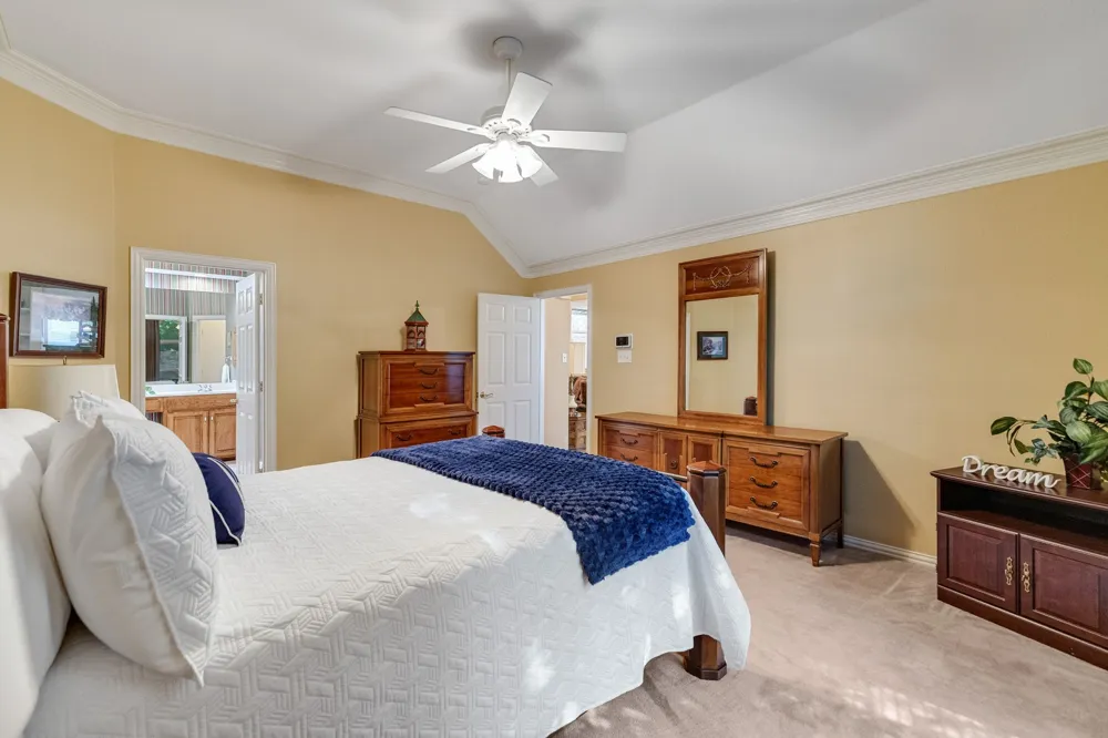1602 Oak Ridge Drive Corinth, TX 76210