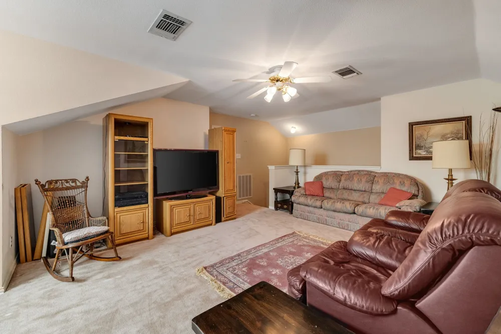 1602 Oak Ridge Drive Corinth, TX 76210