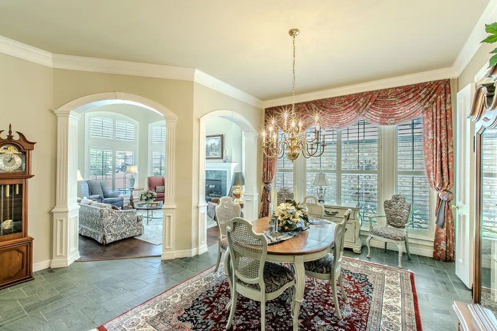 757 Village Green Drive DeSoto, TX 75115