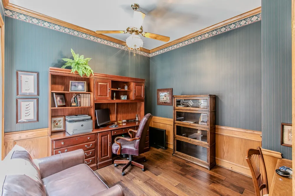 757 Village Green Drive DeSoto, TX 75115