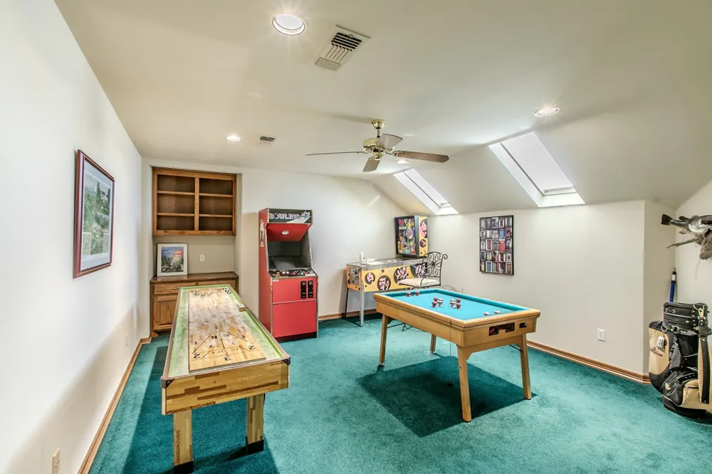 757 Village Green Drive DeSoto, TX 75115