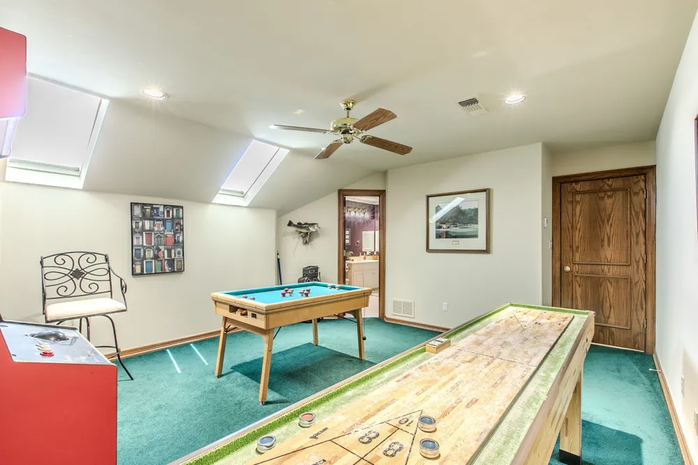 757 Village Green Drive DeSoto, TX 75115