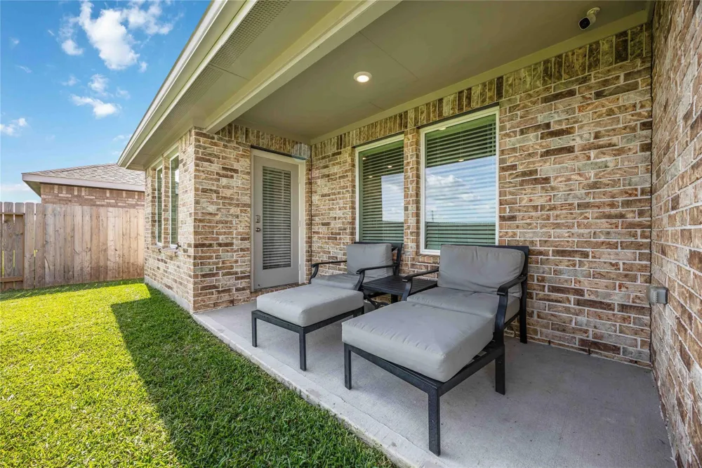 9522 Wall Street Texas City, TX 77591