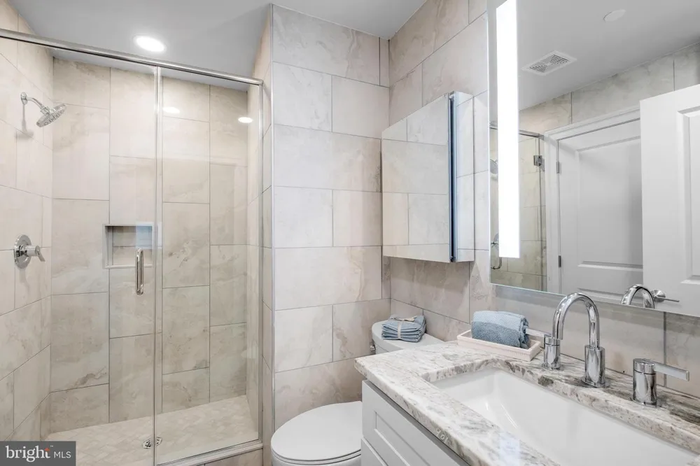 1420 CHESTNUT STREET #601 Philadelphia, PA 19102