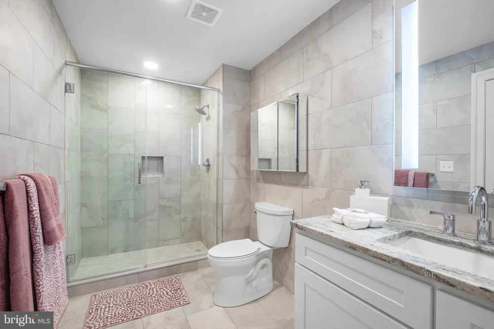 1420 CHESTNUT STREET #601 Philadelphia, PA 19102