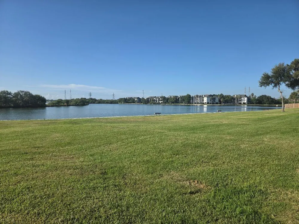 18800 Egret Bay Boulevard #1009 Webster, TX 77058