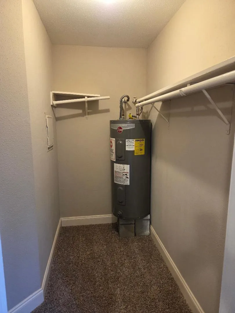 18800 Egret Bay Boulevard #1009 Webster, TX 77058