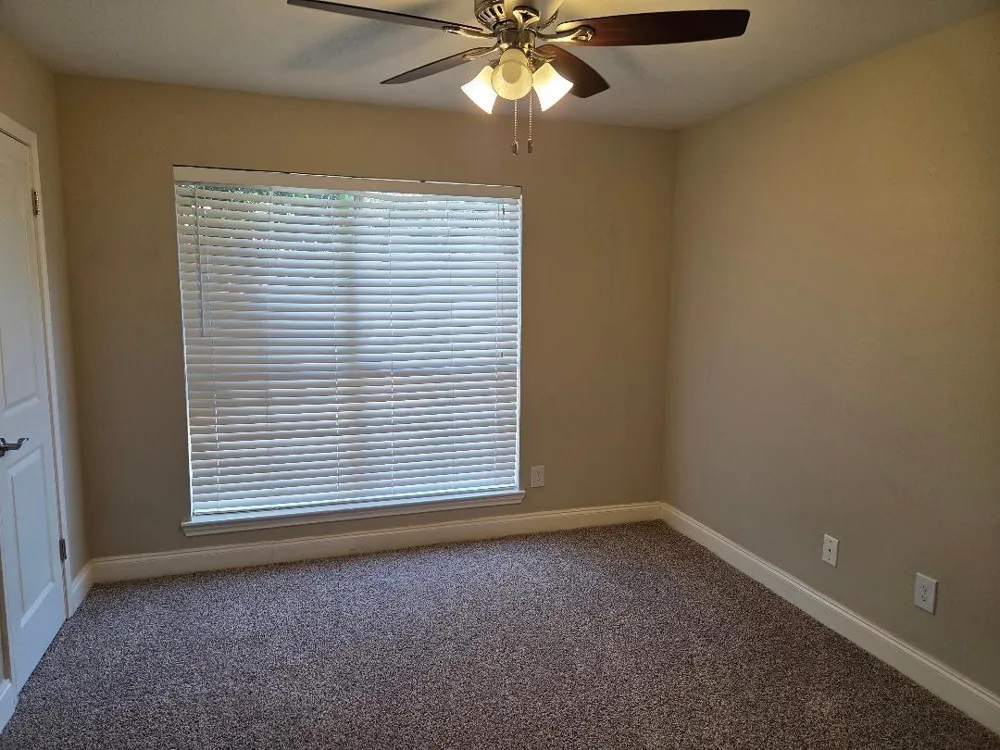 18800 Egret Bay Boulevard #1009 Webster, TX 77058