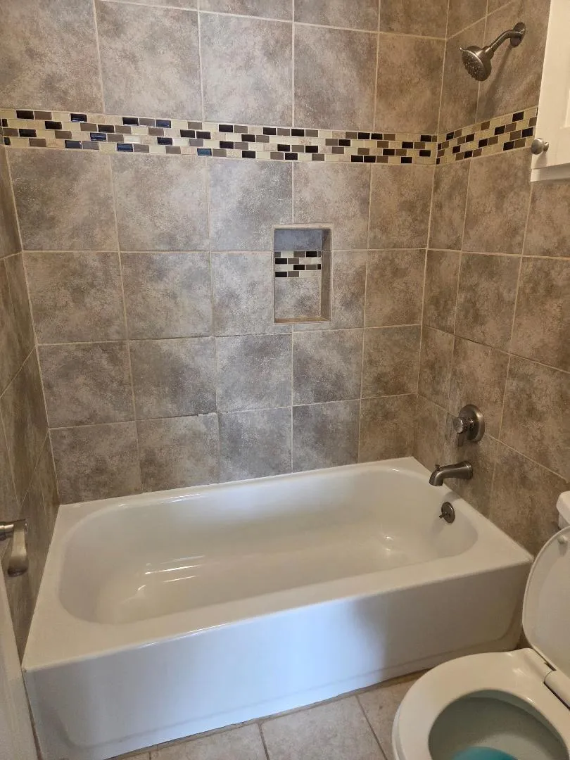 18800 Egret Bay Boulevard #1009 Webster, TX 77058