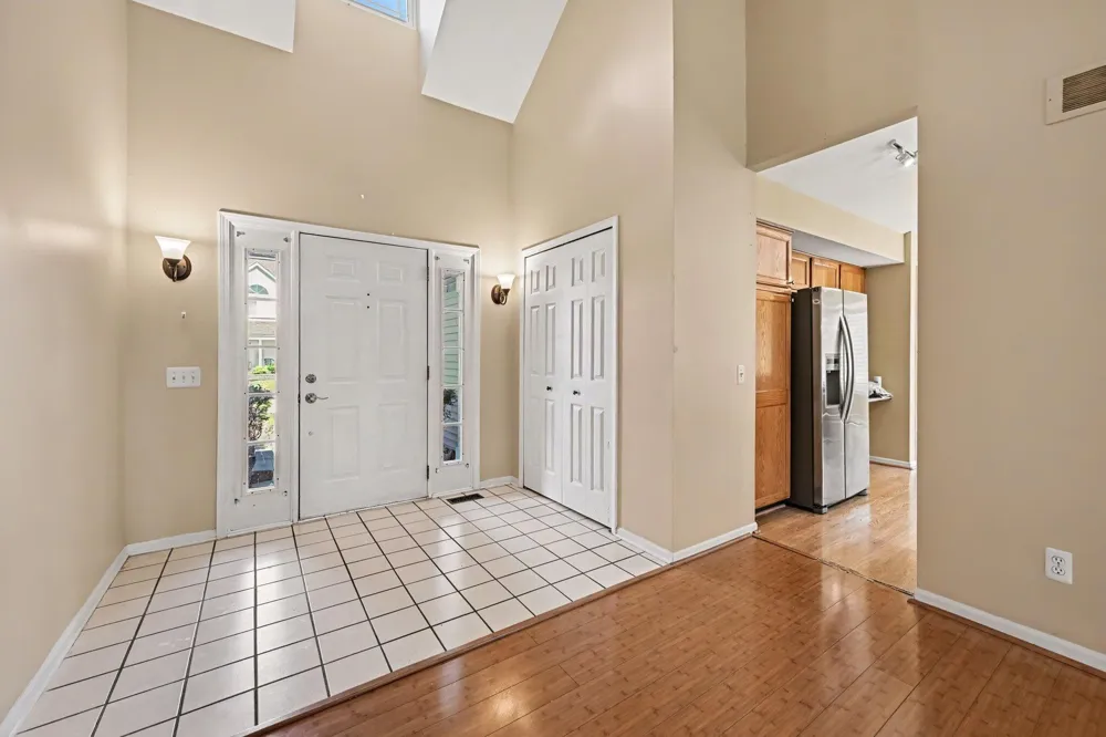47186 Scarlet Drive S Novi, MI 48374