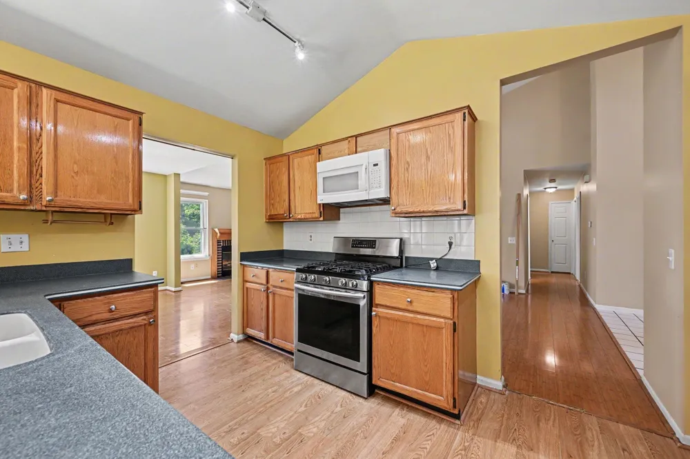 47186 Scarlet Drive S Novi, MI 48374