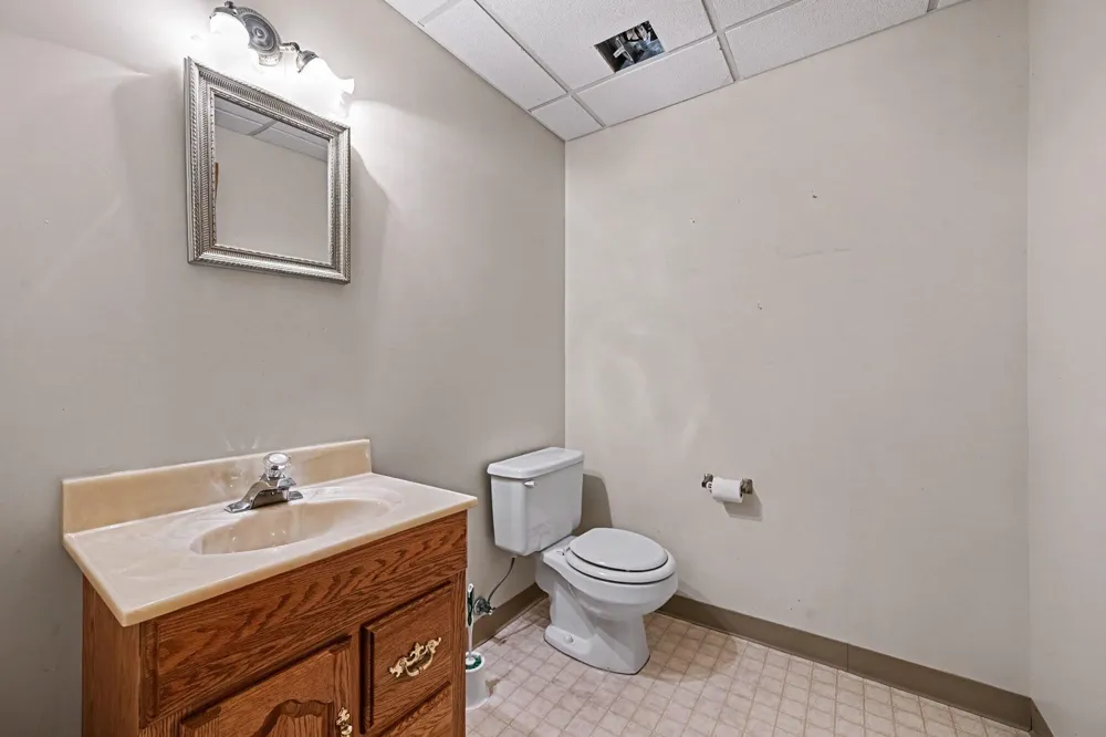 47186 Scarlet Drive S Novi, MI 48374