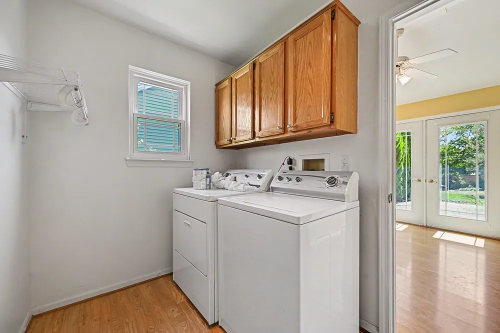 47186 Scarlet Drive S Novi, MI 48374