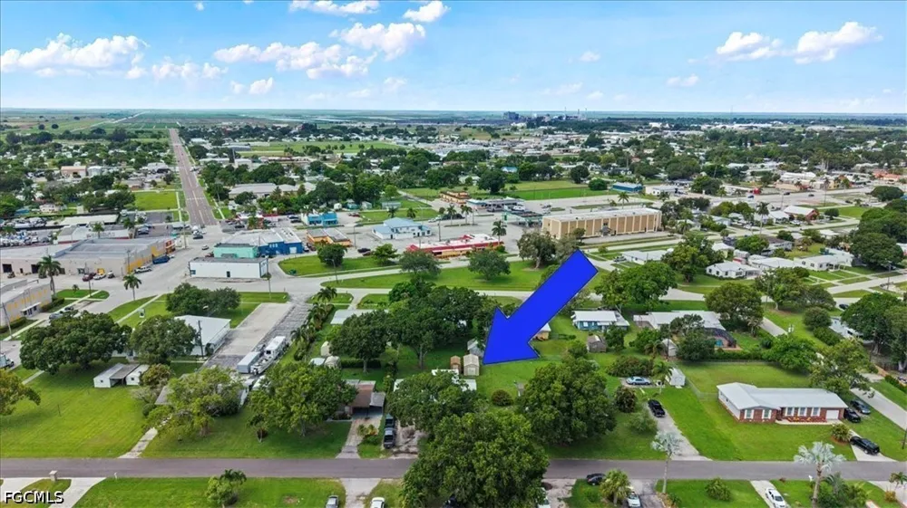 E Concordia Avenue Clewiston, FL 33440