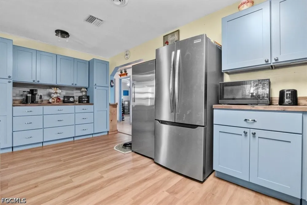 E Concordia Avenue Clewiston, FL 33440