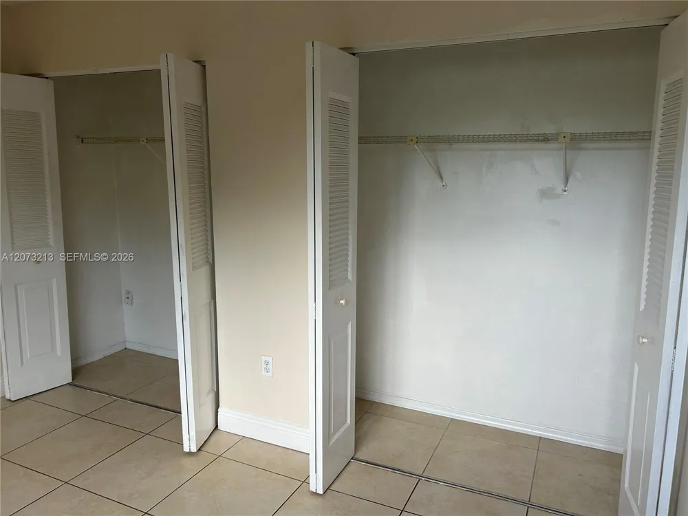 1925 Madison St #22 Hollywood, FL 33020