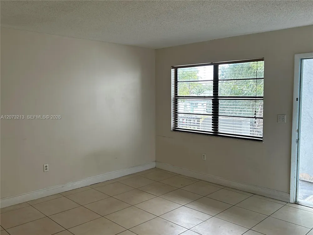 1925 Madison St #22 Hollywood, FL 33020