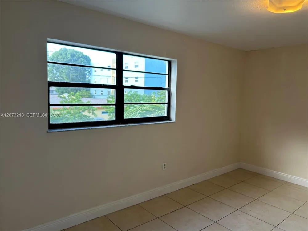 1925 Madison St #22 Hollywood, FL 33020