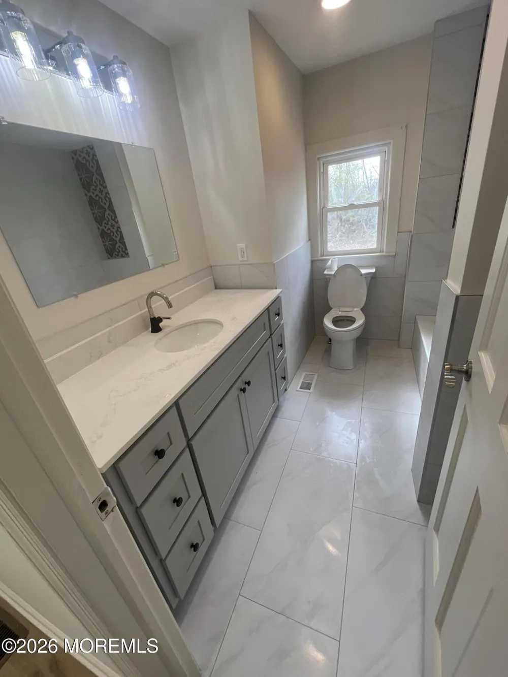 33 Weaverville Road Freehold, NJ 07728