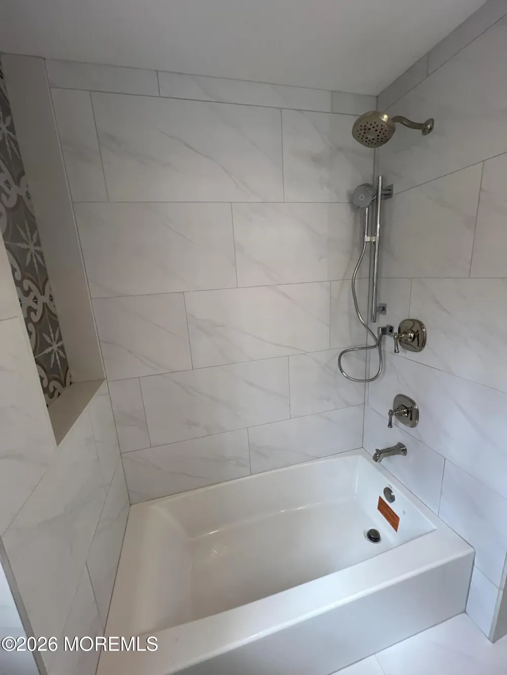 33 Weaverville Road Freehold, NJ 07728